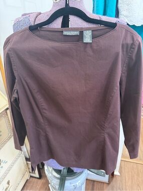 Vintage Banana Republic Women's Dark Brown Long Sleeve Crew Neck Top